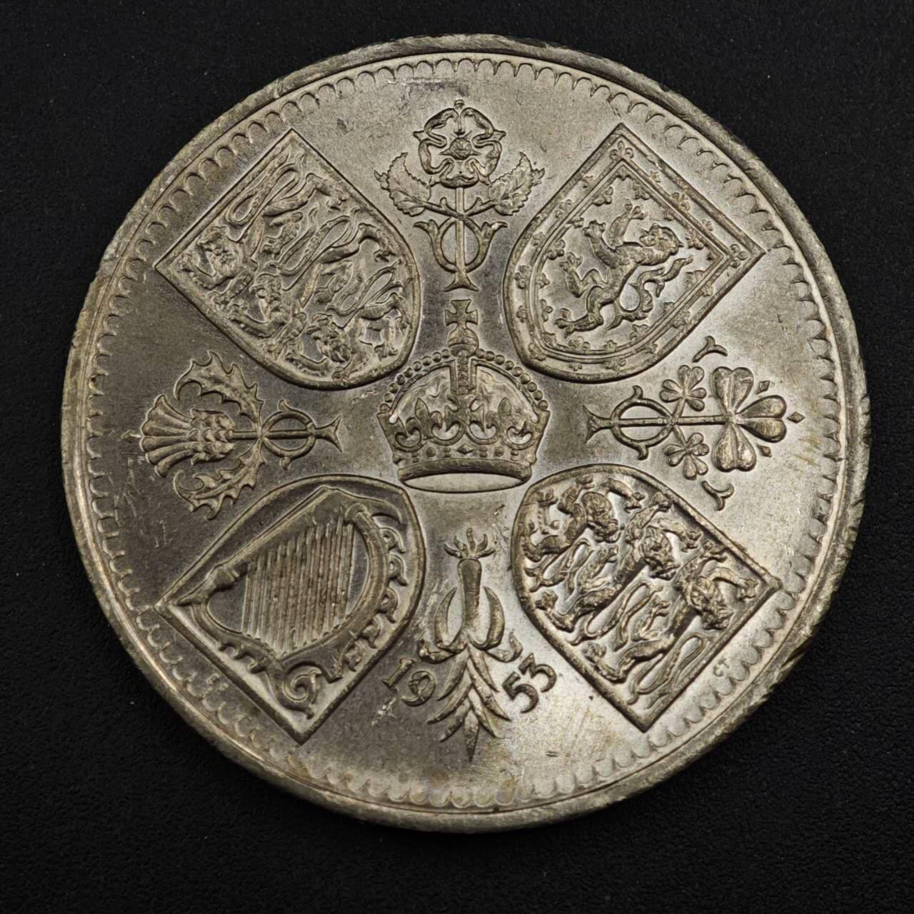 【淘币小摊】实时拍第八百四十三拍   散币场   满百包邮可预留二周 每周一统一发货   英国1953年女王加冕5先令纪念币