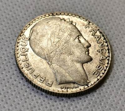 甄臻铺-世界币章拍卖（第46期）送拍享返佣金等优惠多多（1月10日精品场，敬请期待） AU原光 法国1932年自由女神10法郎银币 10克 680银