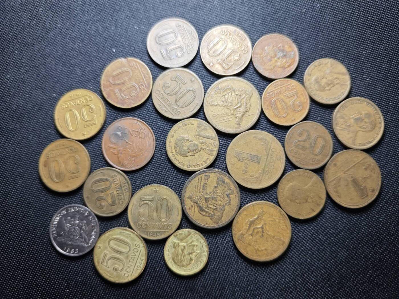 KK钱币收藏小铺  第387期  2月预留时间 周末发货  巴西一组22枚铜币