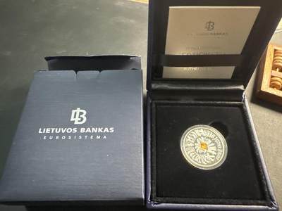 ❤️【币观天下】❤️ 第338期钱币拍卖- 2026.1.9周五晚上6点半场-长期征集拍品 - 立陶宛2021年克莱佩达传统海洋节琥珀镶嵌精制纪念银币