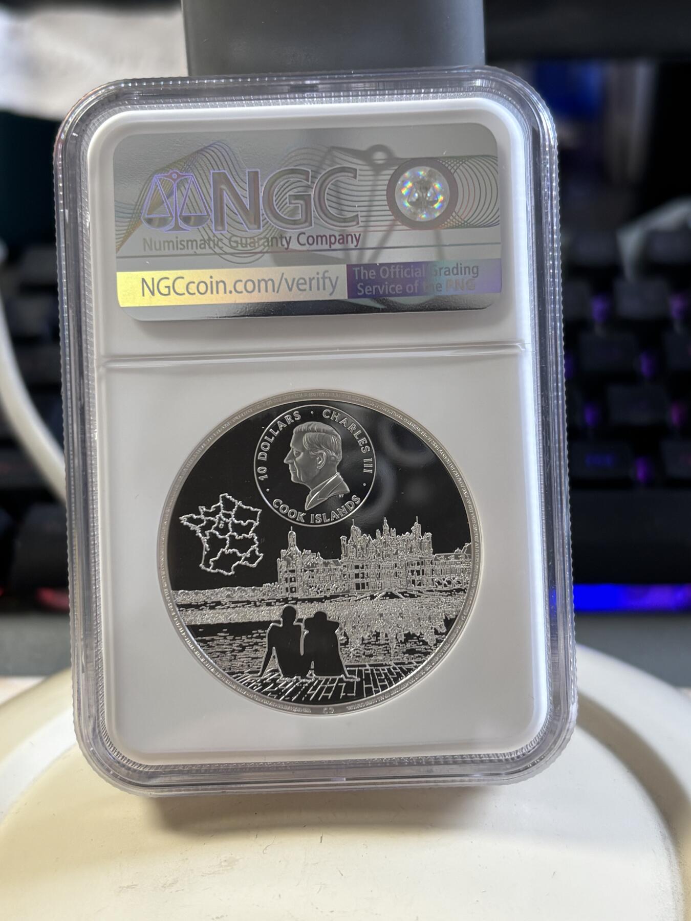 第187期拍卖 库克2024年法国香宾城堡2盎司高浮雕彩银币NGC-PF70首期，9999银，发行1000枚