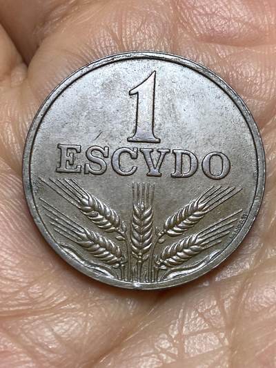 2026年第五场(总第一百七十四场）外国好品散币场(免佣金) - 葡萄牙🇵🇹1979年1埃斯库多(共和国时期第五套第一版)