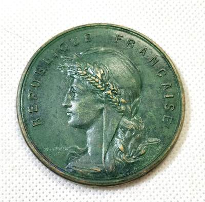 甄臻铺-世界币章拍卖（第46期）送拍享返佣金等优惠多多（1月10日精品场，敬请期待） - 法国Larochette版玛丽安娜 50.8mm 62g 无边铭，细节见图