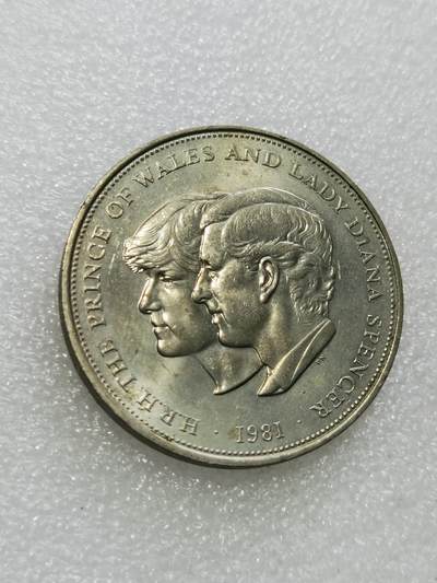 天下钱庄专场欢迎参拍 - 英国纪念币，镍币