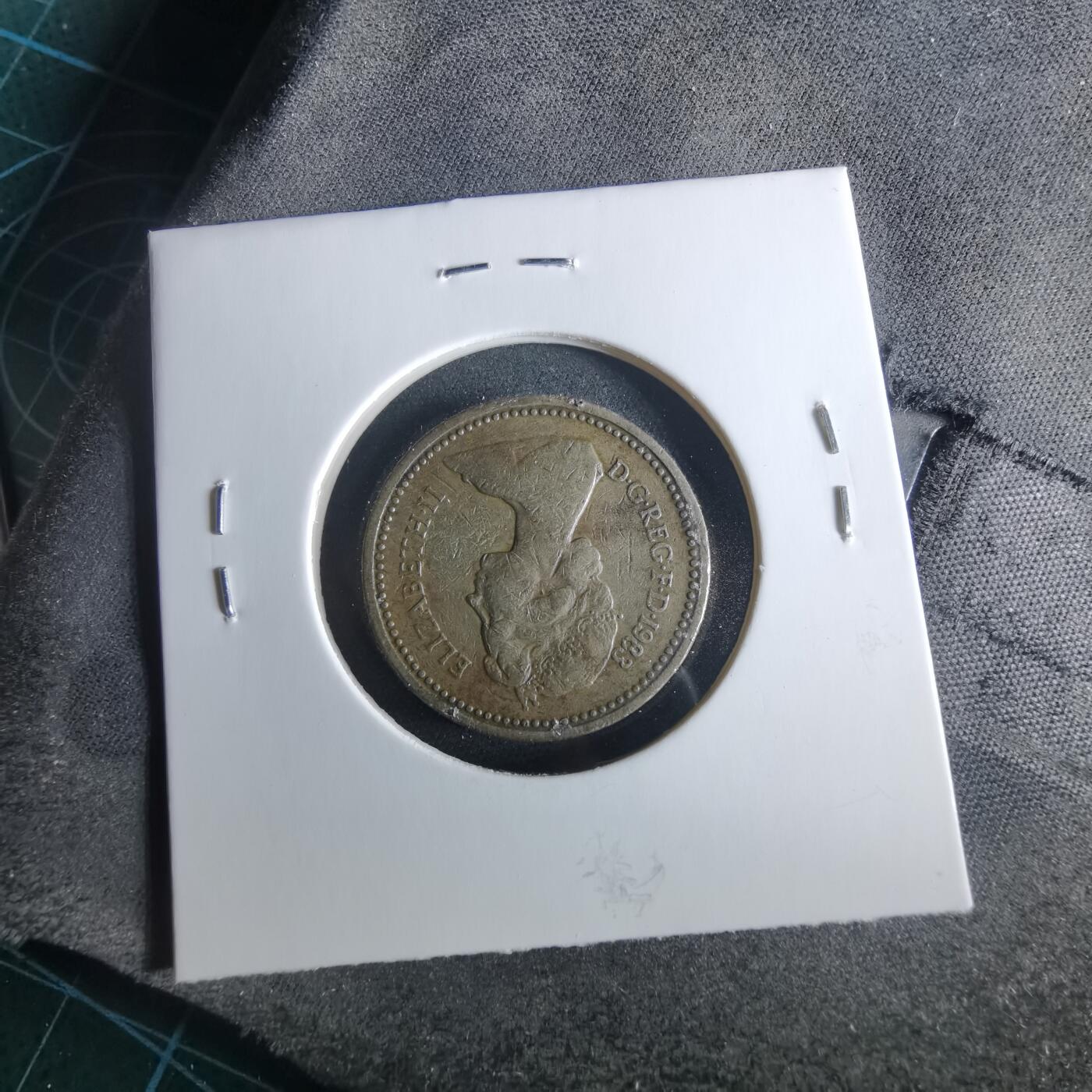 沼泽如烟--第956场 英国1983年一磅