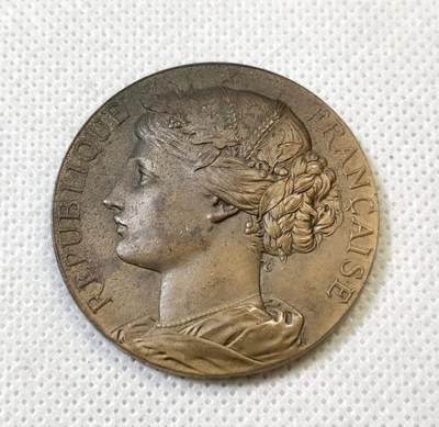 甄臻铺-世界币章拍卖（第46期）送拍享返佣金等优惠多多（1月10日精品场，敬请期待） - 法国花环玛丽安娜农业奖章 40mm 29.25g，细节见图