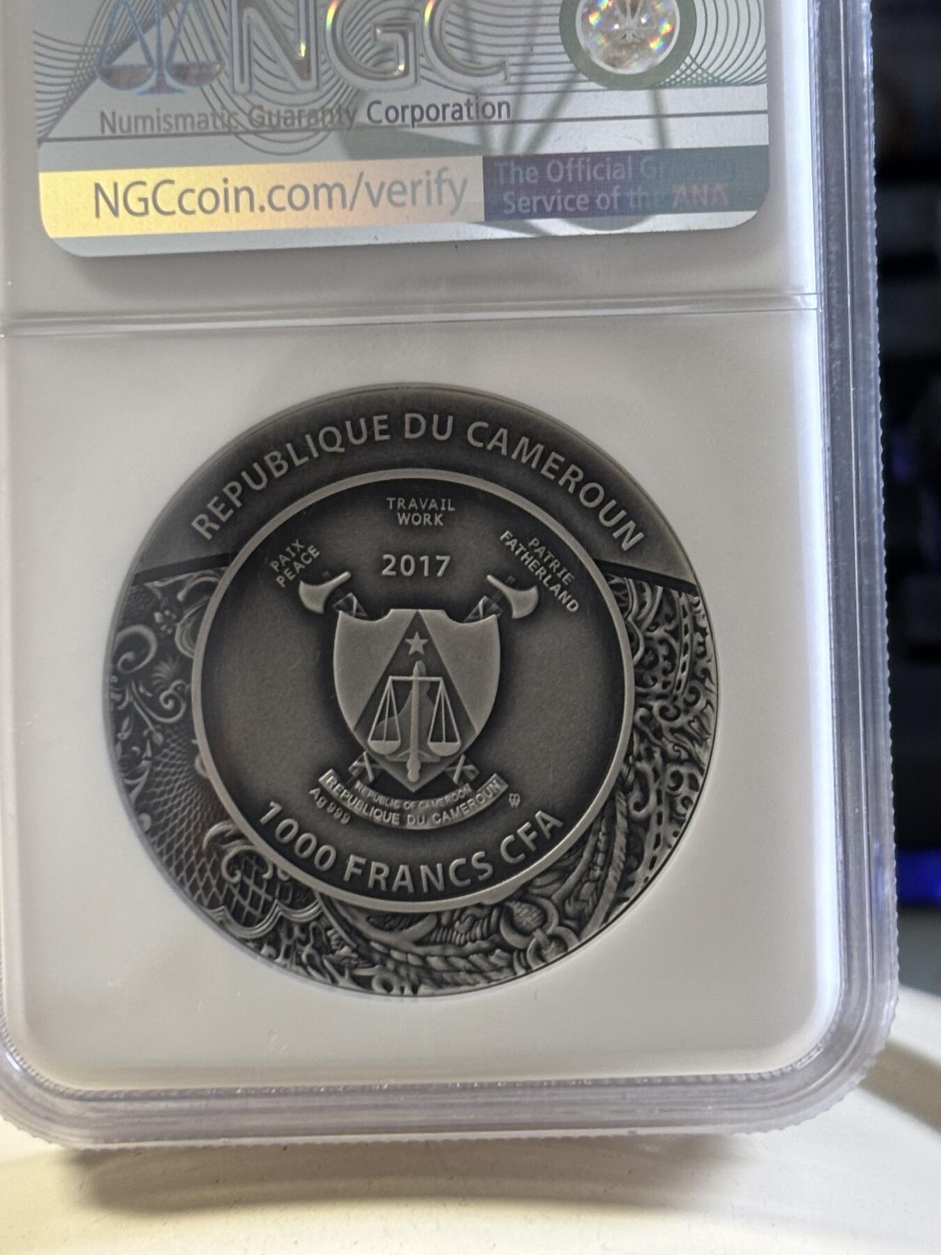 第187期拍卖 喀麦隆2017年藏族雕刻头骨仿古1盎司纪念银币NGC-MS70无盒无证书，999银