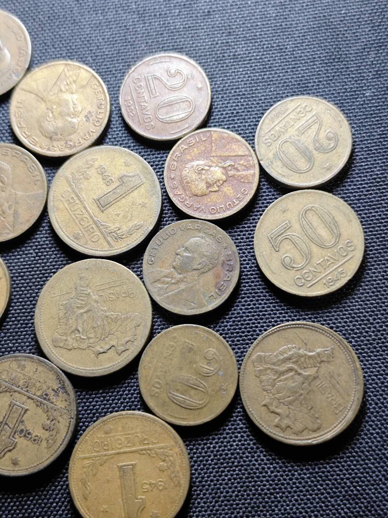 KK钱币收藏小铺  第387期  2月预留时间 周末发货  巴西一组22枚铜币