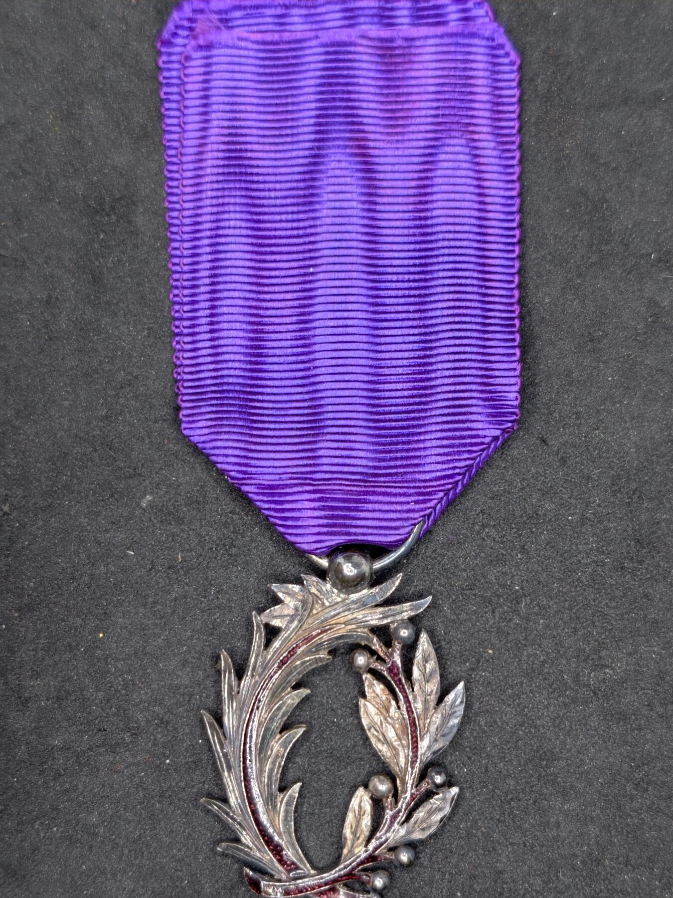 凯旋世界勋赏（第21期冬季大拍）（欢迎送拍）（对拍品有疑问请询问客服，不接受到手刀，出价默认拍品品相。请认真阅读拍卖规则！出价默认已认可！）（收到货请录制开箱视频，无视频概不处理问题。）