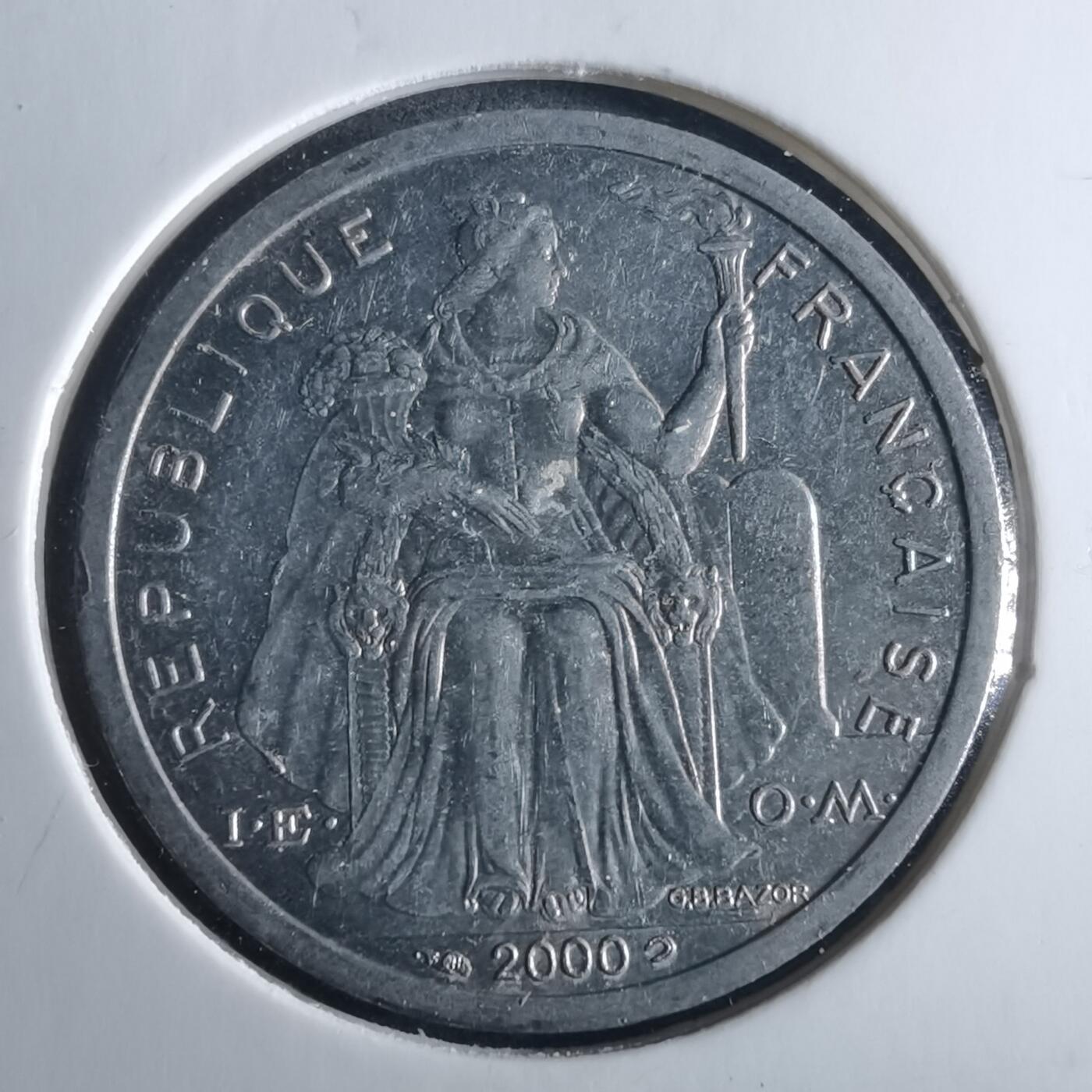 沼泽如烟--第956场 法属新喀里多尼亚2000年2法郎