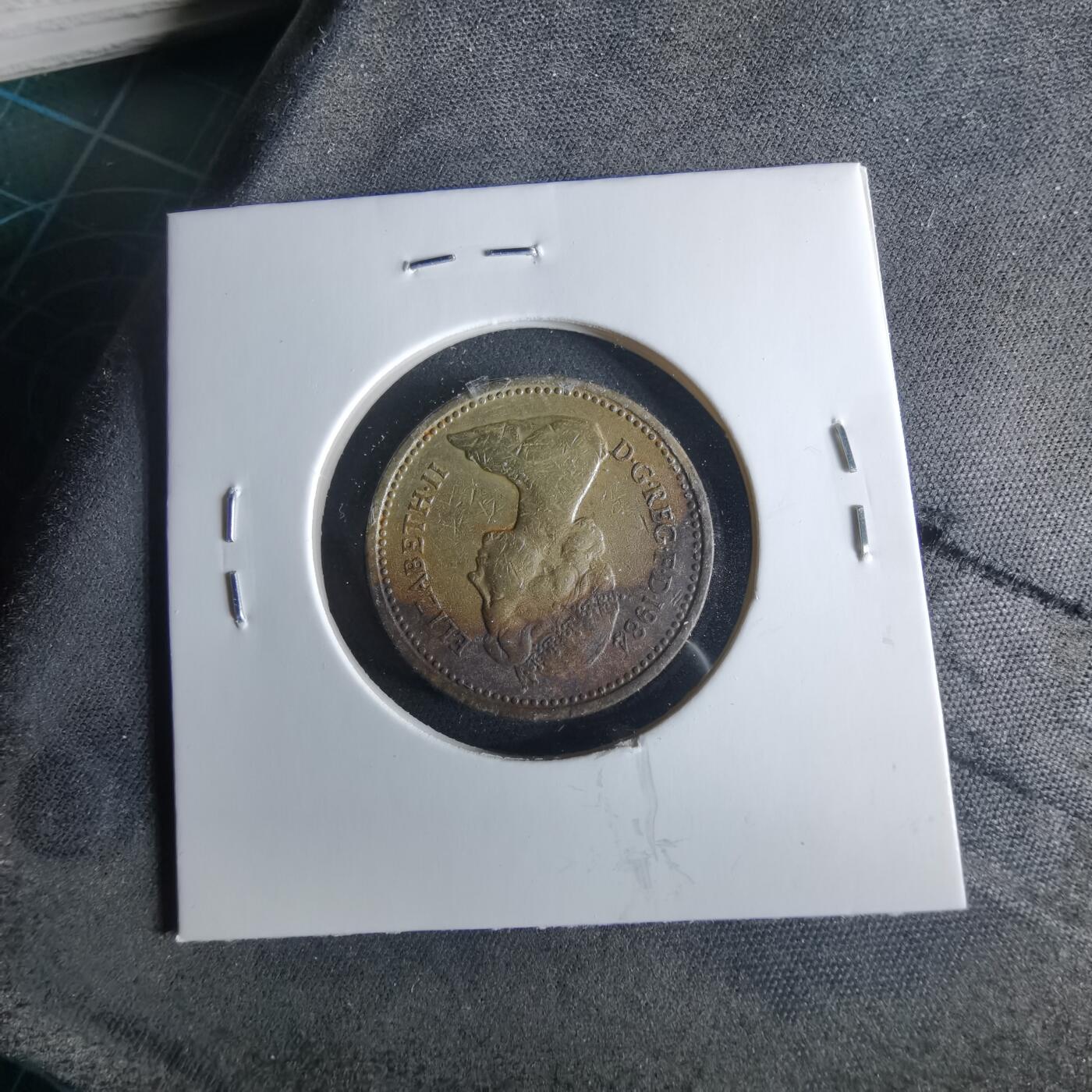 沼泽如烟--第956场 英国1984年一磅