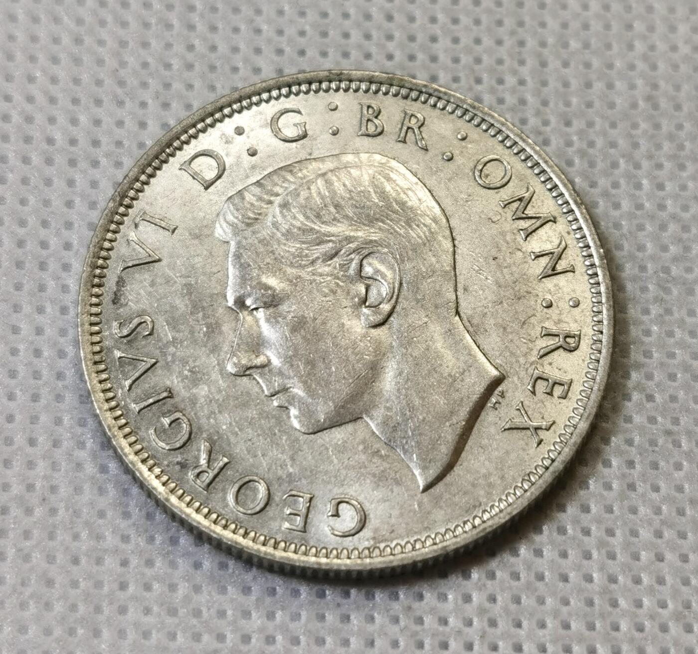 甄臻铺-世界币章拍卖（第46期）送拍享返佣金等优惠多多（1月10日精品场，敬请期待）