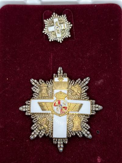 凯旋世界勋赏（第21期冬季大拍）（欢迎送拍）（对拍品有疑问请询问客服，不接受到手刀，出价默认拍品品相。请认真阅读拍卖规则！出价默认已认可！）（收到货请录制开箱视频，无视频概不处理问题。） - 西班牙军功星芒早起银制版本