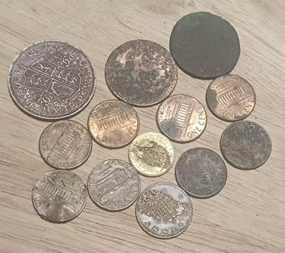 万国钱币阁第二场 - 处理品一堆