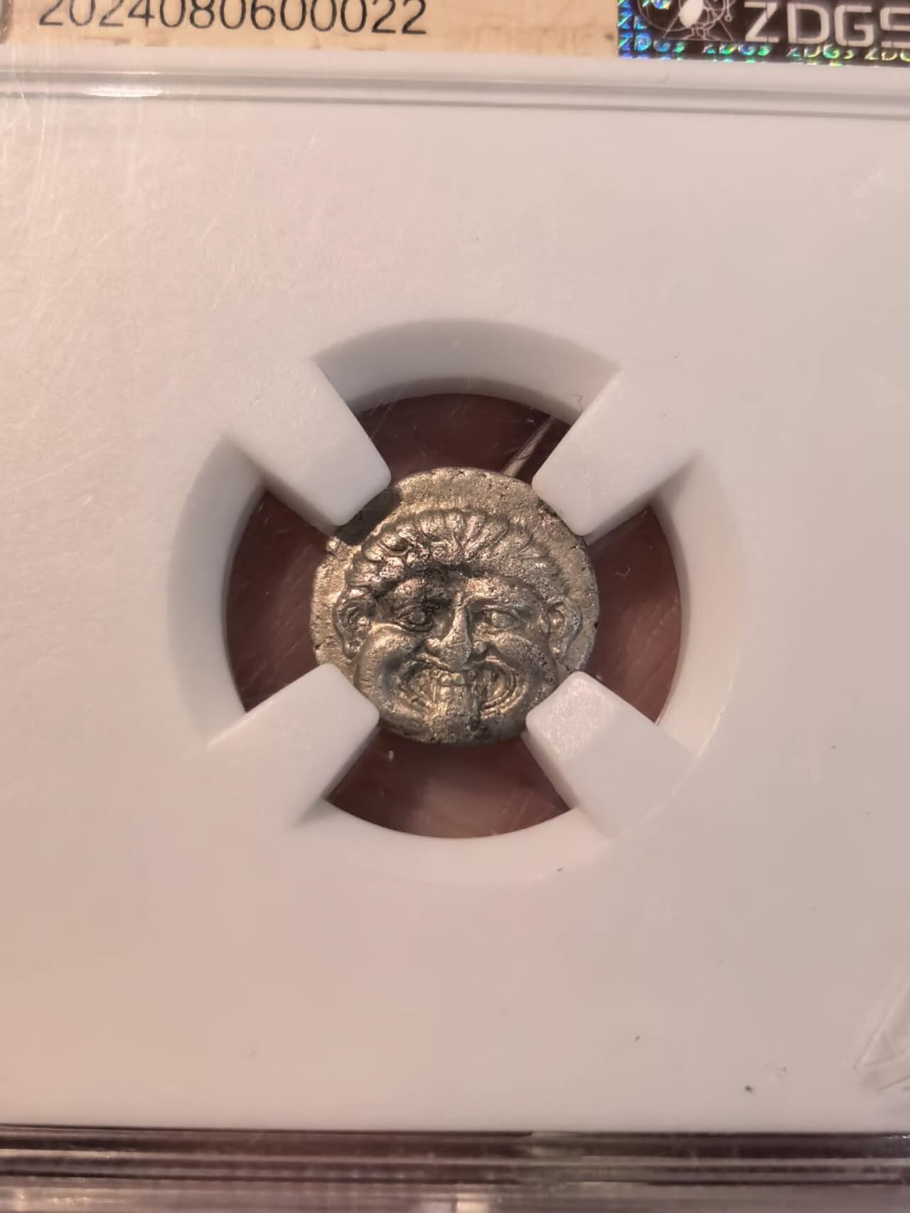 美杜莎与仙女古币