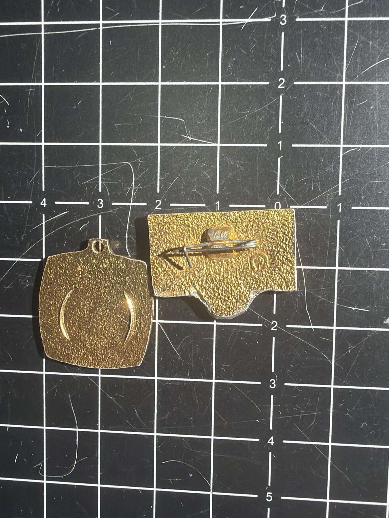 古冰库章牌勋赏收藏0起拍卖 小章一对