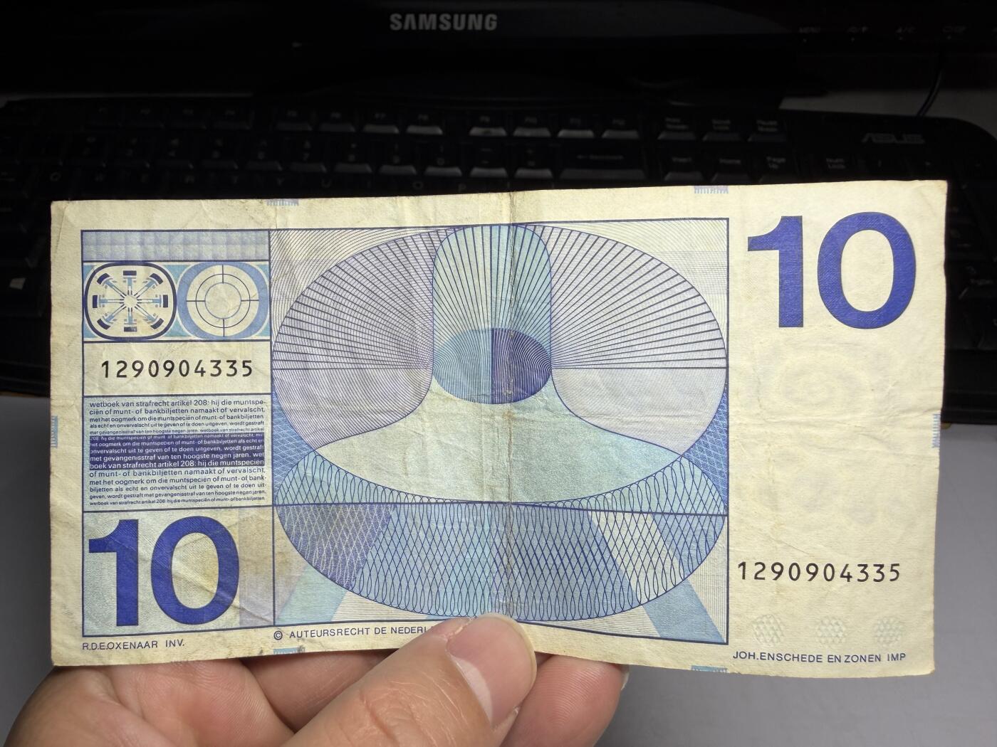 2026年集古藏今外币拍卖第一期-第3场—（总第300拍-纸币专场），本期拍完结算一次，发货时间2-3天，休息几天后继续新的一期拍卖。