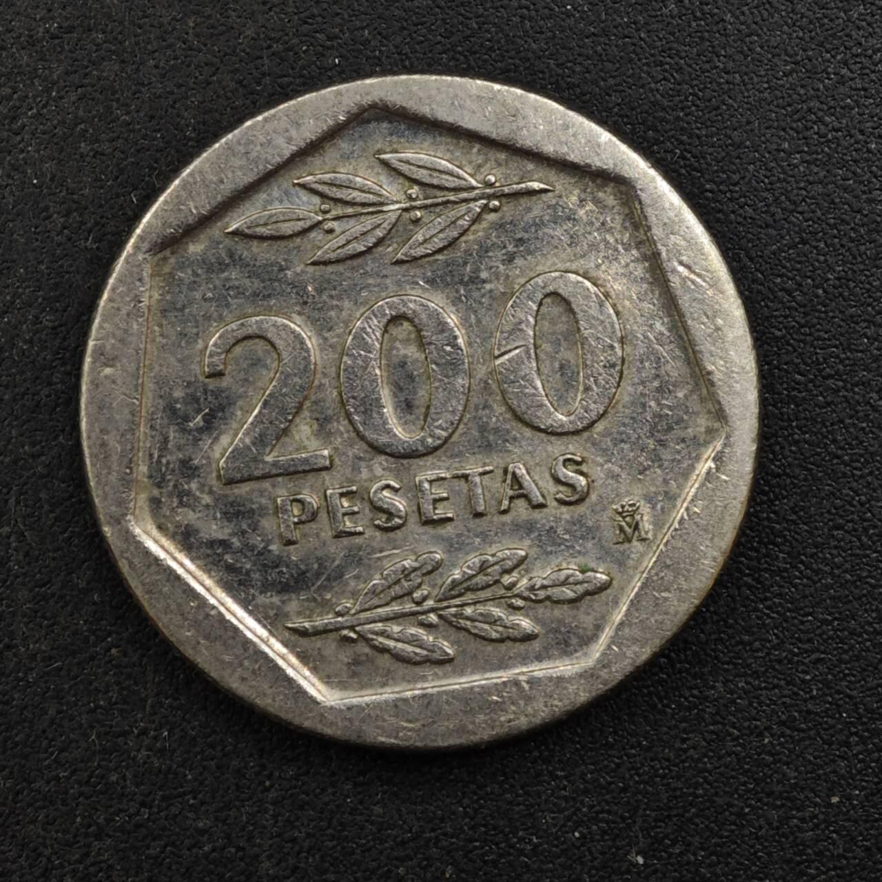 【淘币小摊】实时拍第八百四十三拍   散币场   满百包邮可预留二周 每周一统一发货   西班牙1986年200比赛塔