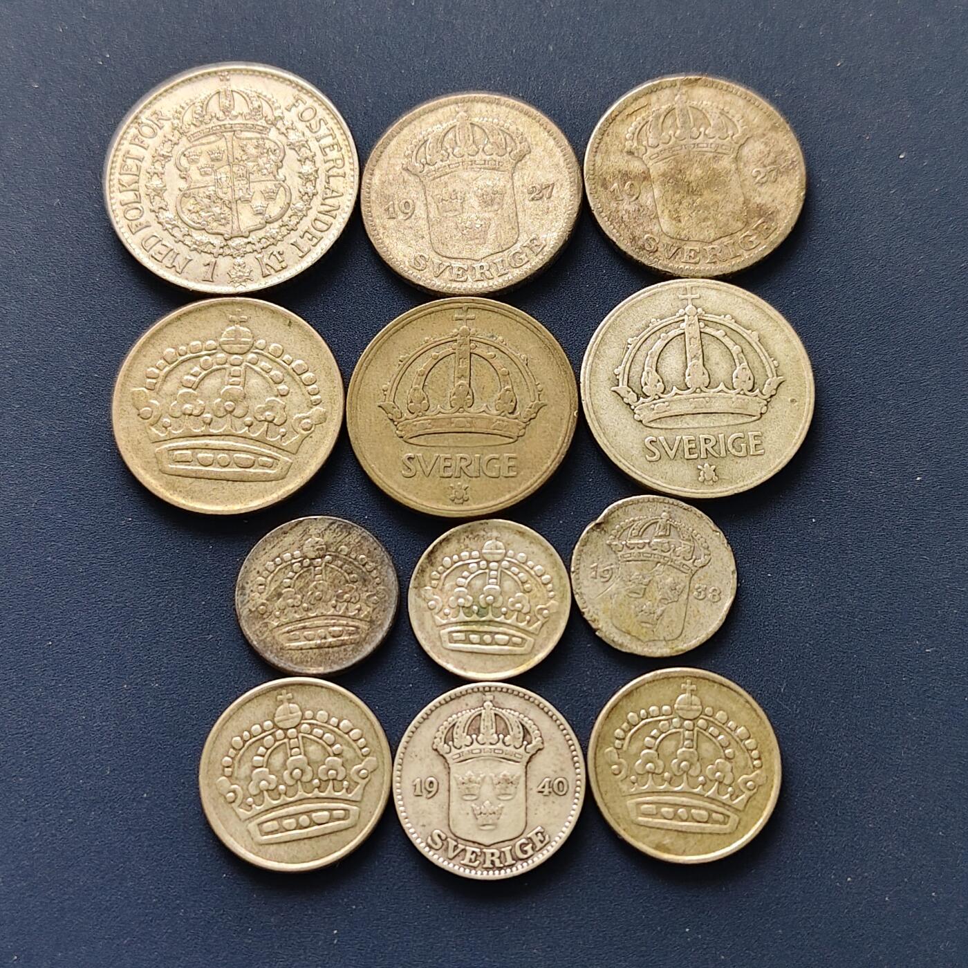 【全场包邮】纯粹捡漏拍493场 瑞典各年份银币12枚一组【纯银价约411元（按18元银价折算）】