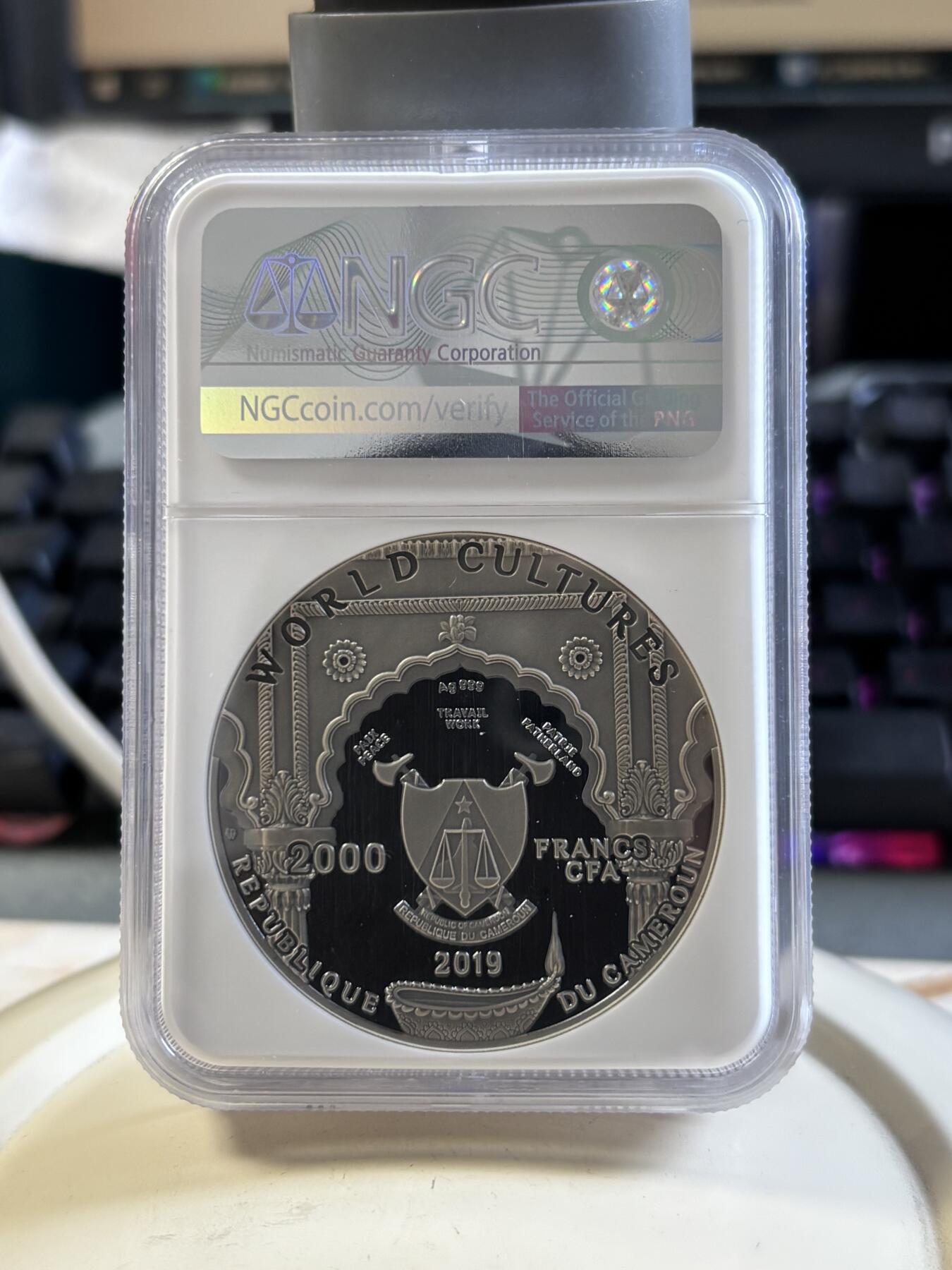 第187期拍卖 喀麦隆2019世界文化系列2象鼻神2盎司高浮雕镶嵌银币NGC-MS70首无盒无证书，999银，发行500枚