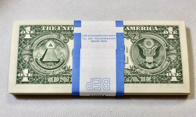 甄臻铺-世界币章拍卖（第46期）送拍享返佣金等优惠多多（1月10日精品场，敬请期待） 2017年美国1美元 全新原封整刀100张连号 尾号含999、988 保值增值 投资收藏佳品