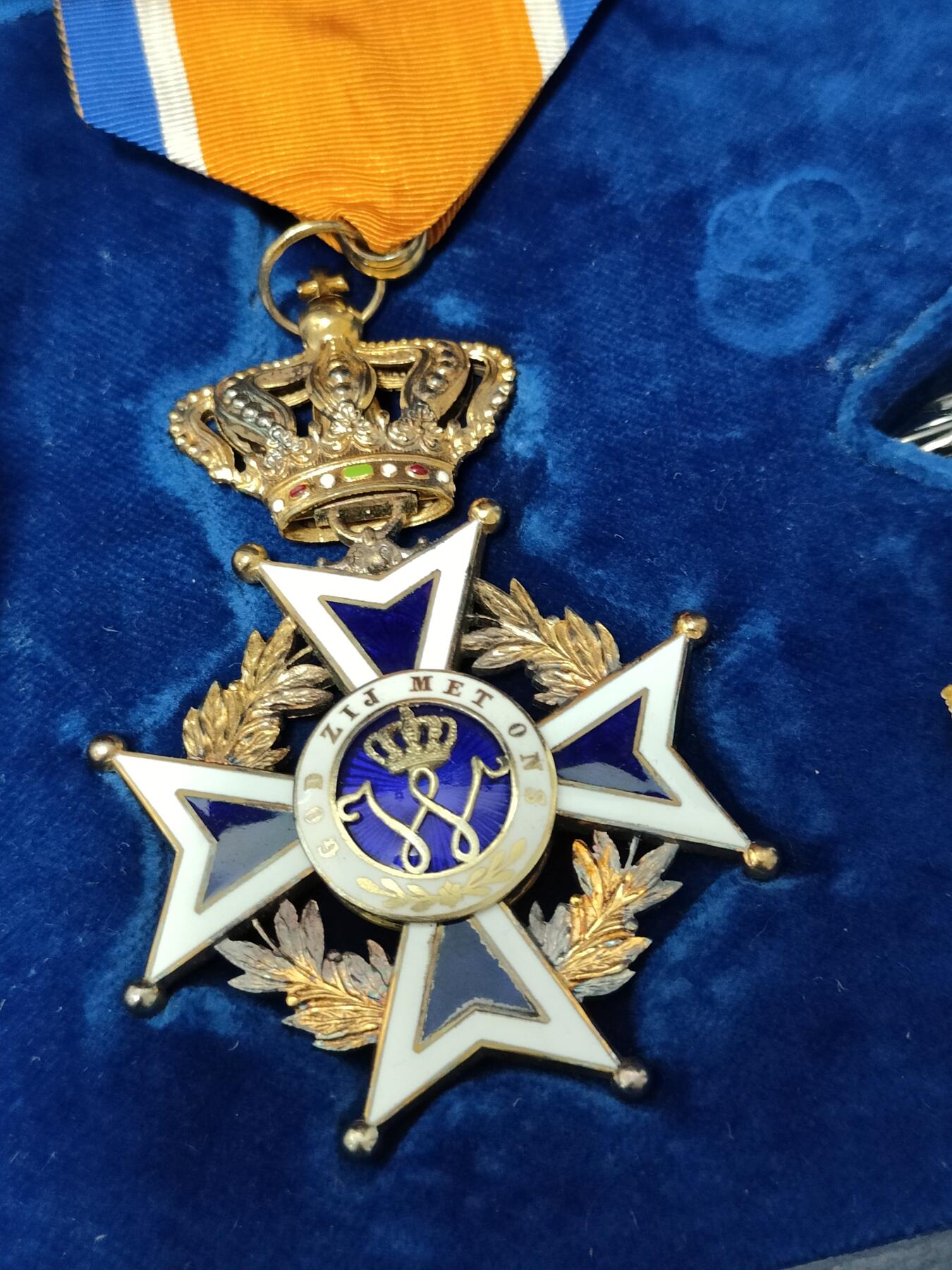 0元起拍勋章 第324期 咸鱼国勋章拍卖专场 1月11日（周日）下午6：00开始 纯银珐琅 大军官级荷兰奥兰治拿骚勋章