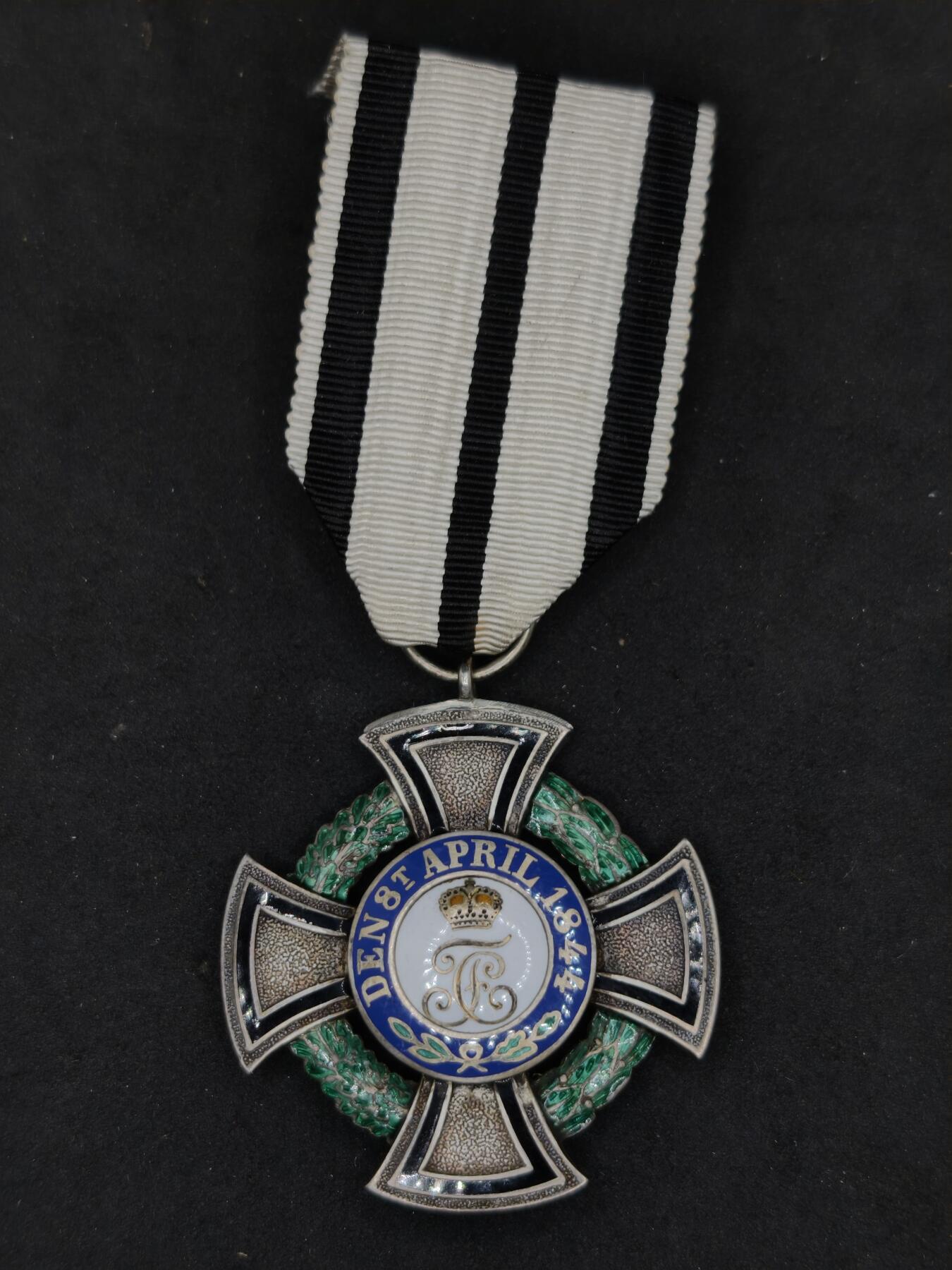 凯旋世界勋赏（第21期冬季大拍）（欢迎送拍）（对拍品有疑问请询问客服，不接受到手刀，出价默认拍品品相。请认真阅读拍卖规则！出价默认已认可！）（收到货请录制开箱视频，无视频概不处理问题。）