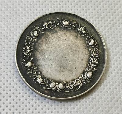 甄臻铺-世界币章拍卖（第46期）送拍享返佣金等优惠多多（1月10日精品场，敬请期待） 法国结婚纪念银章，背面未刻字，30mm，11.4g 丰饶角1argent，细节见图