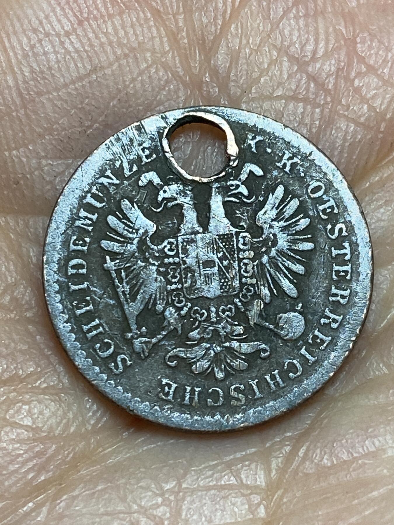 2026年第五场(总第一百七十四场）外国好品散币场(免佣金) 打孔–奥地利帝国1860年1克鲁泽(弗朗茨·约瑟夫一世时期第二版，B标克雷姆尼察造)