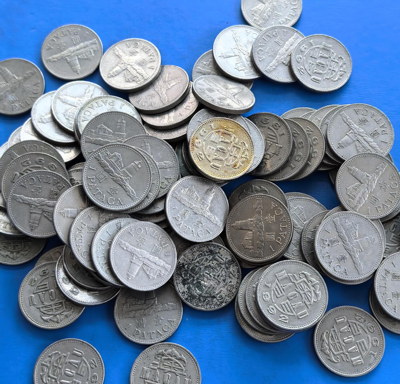 外国优质银币非洲美洲币，周六九点倒数截拍，满百包邮，持续收拍 澳门1元100枚