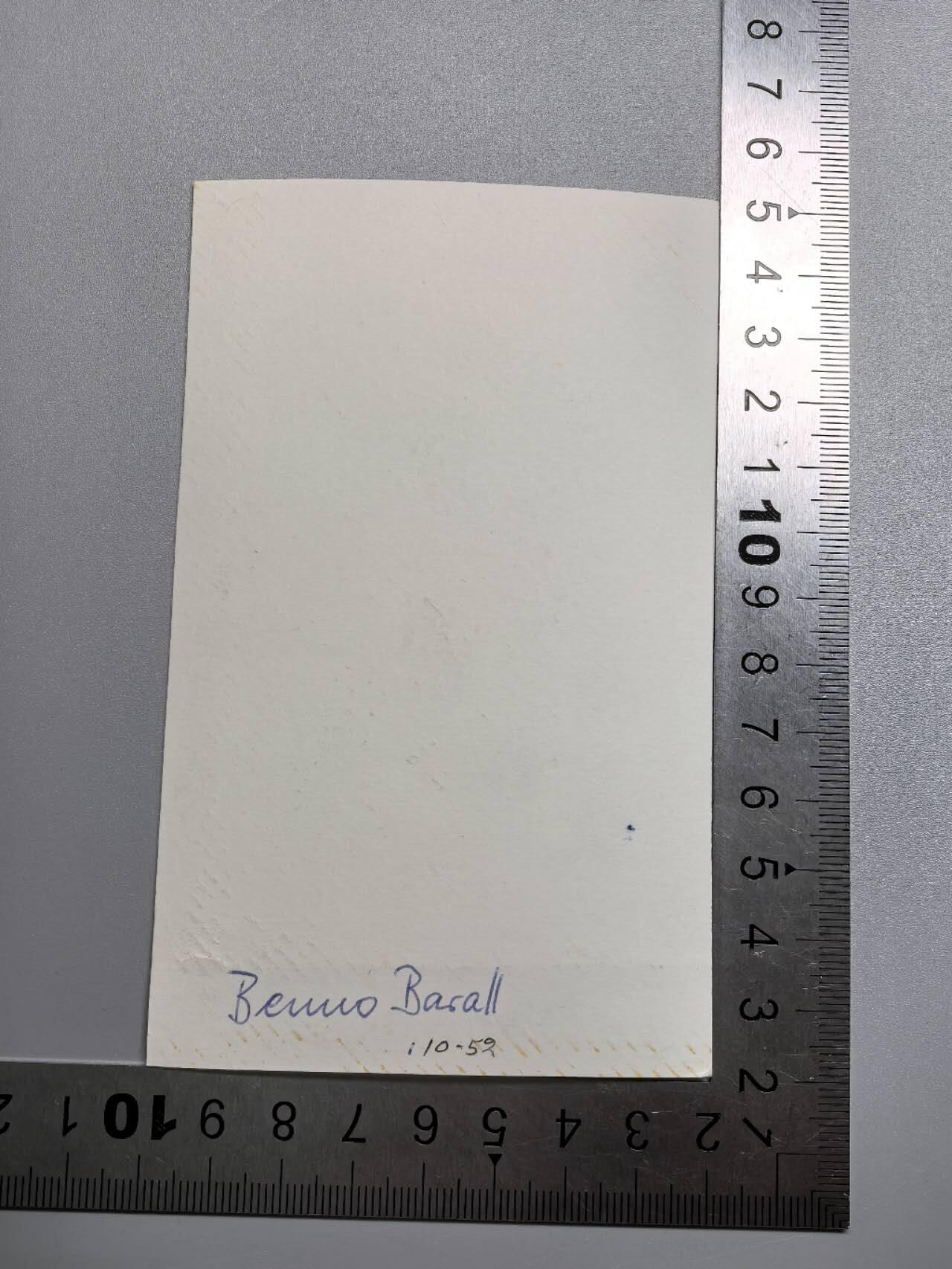 小驴勋章奖章收藏1月10日周六晚六点拍卖（珍爱和平，收藏战争，铭记历史，勿忘国耻，忠党爱国。有偿代拍，送拍规则在简介最后，参拍须阅读规则后再参拍，关系到运费包装发货时效真假辨别等关键信息，拍卖时不再发原图，看大图店主微信码在拍卖店铺介绍里）