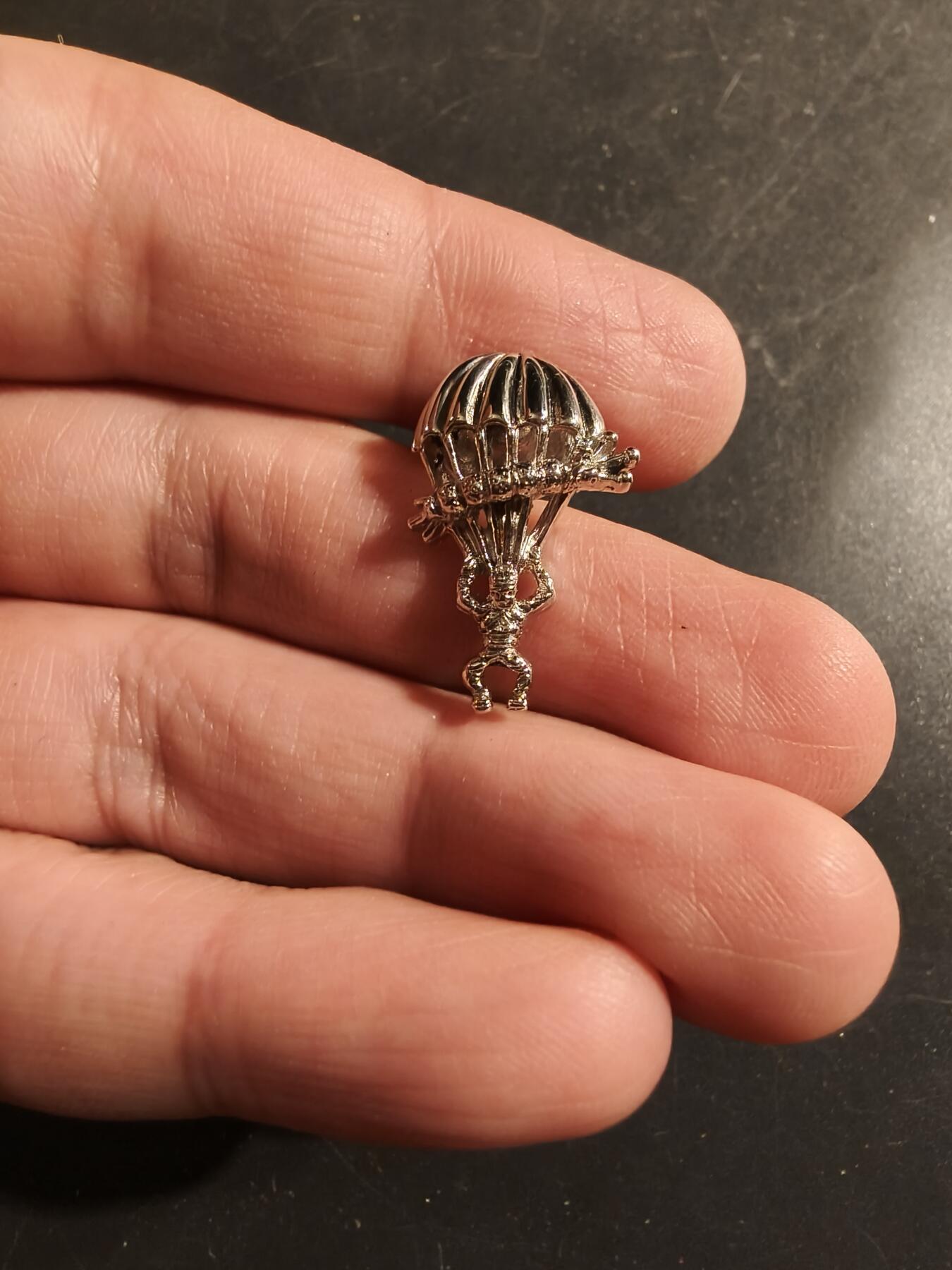 老王徽章第175期 美国伞降徽章