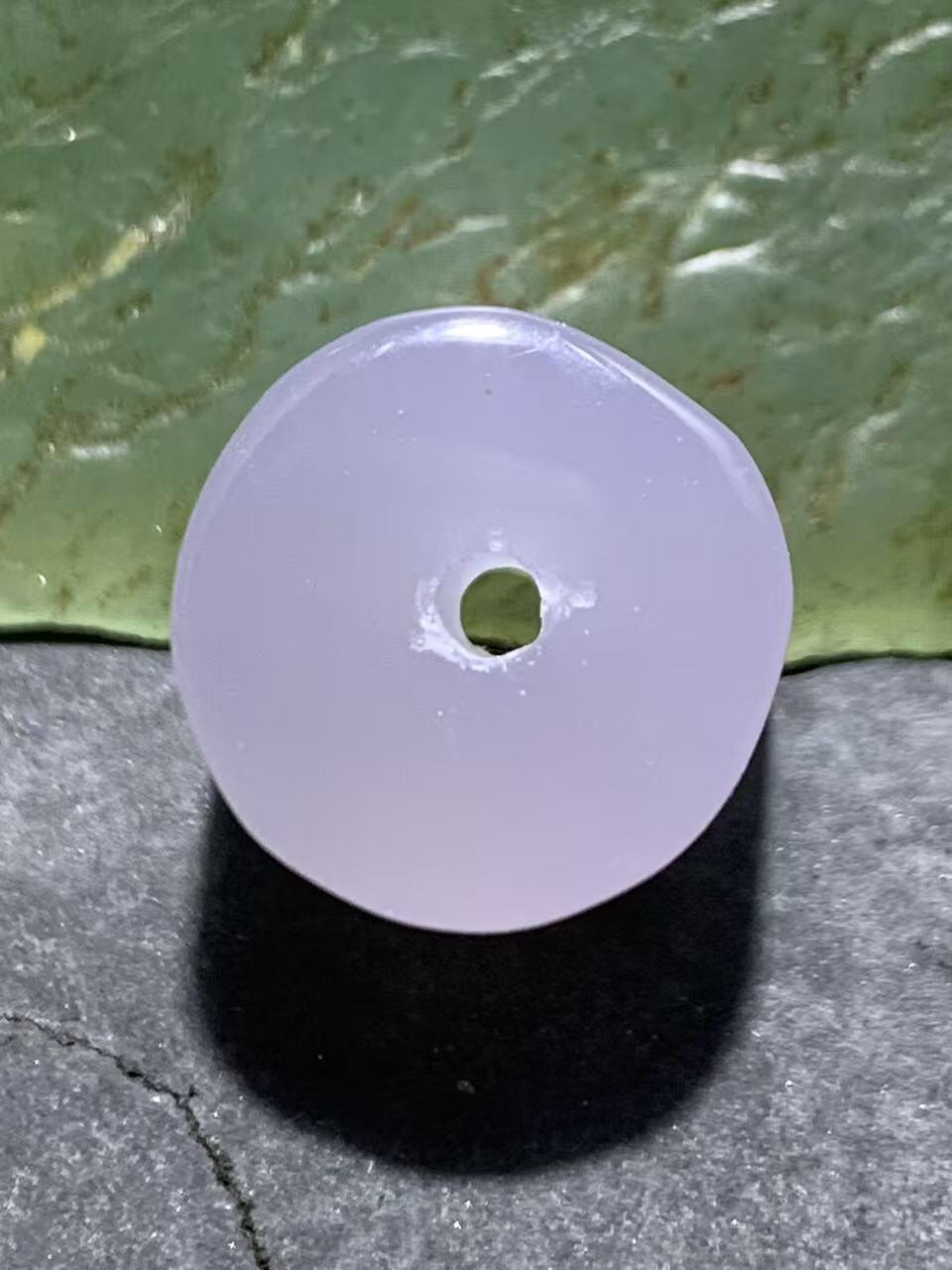 荔枝冻玛瑙老形通货随形桶珠一个，