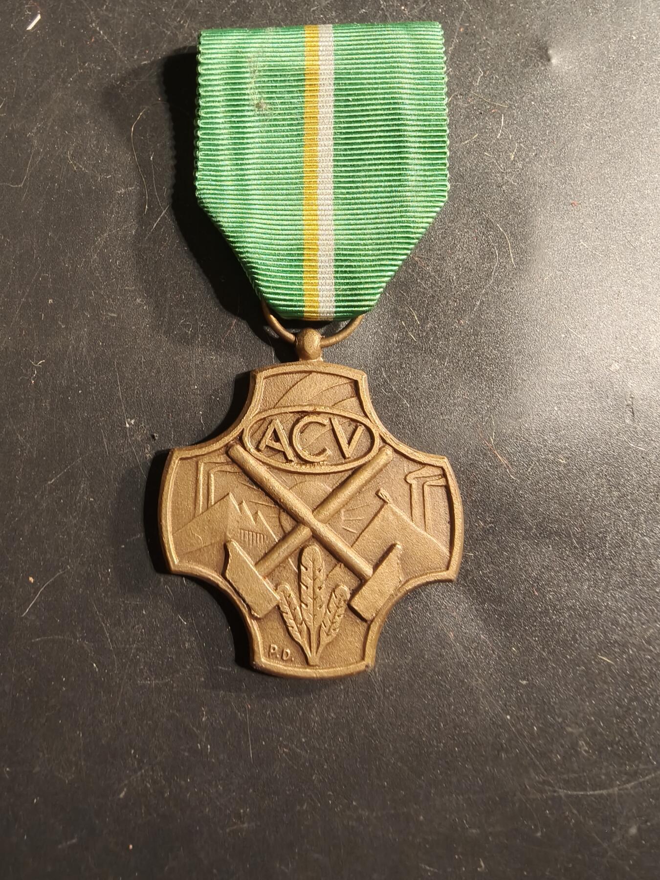 老王徽章第175期 比利时铜级基督教工会长期服务奖章