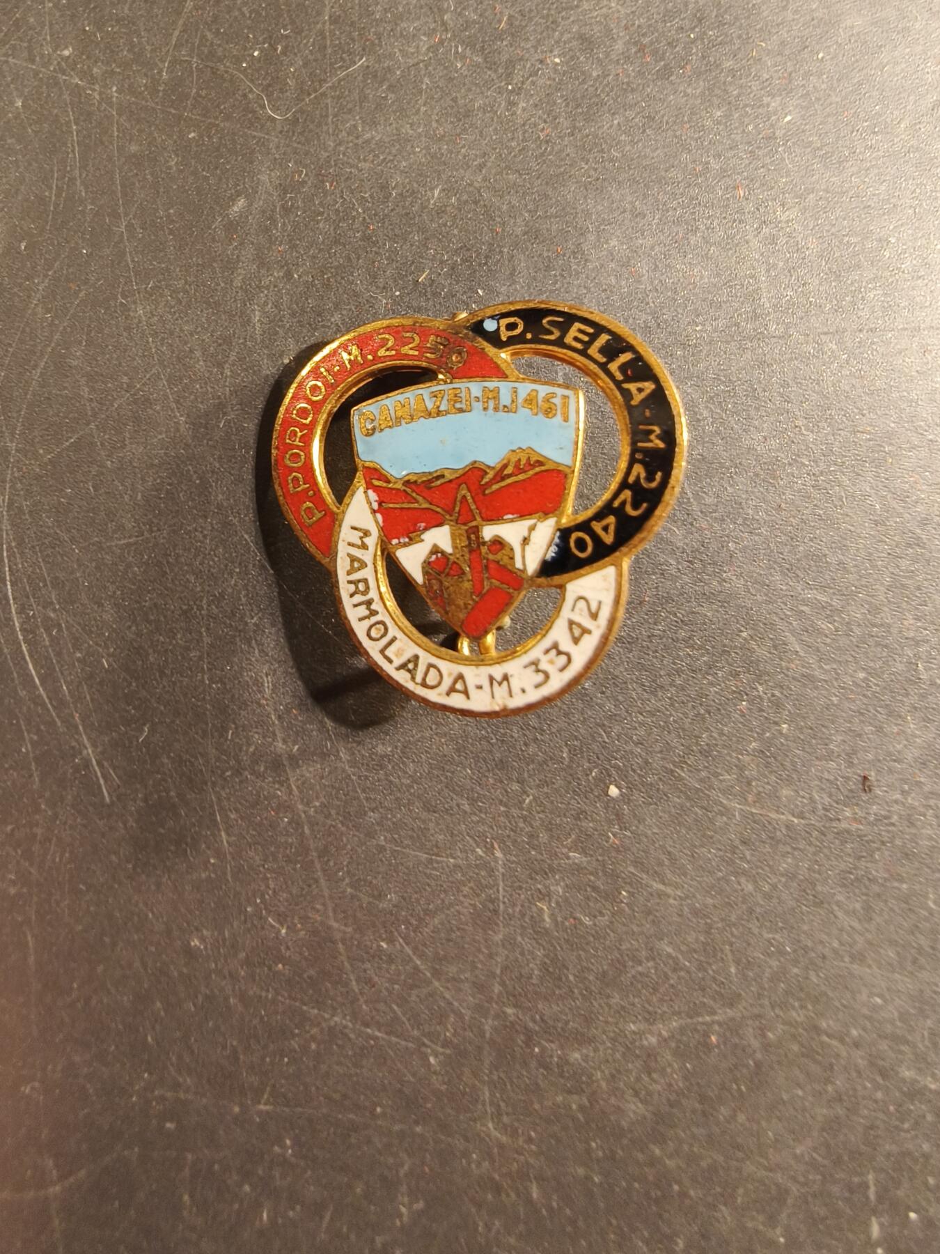 老王徽章第175期 德国证章