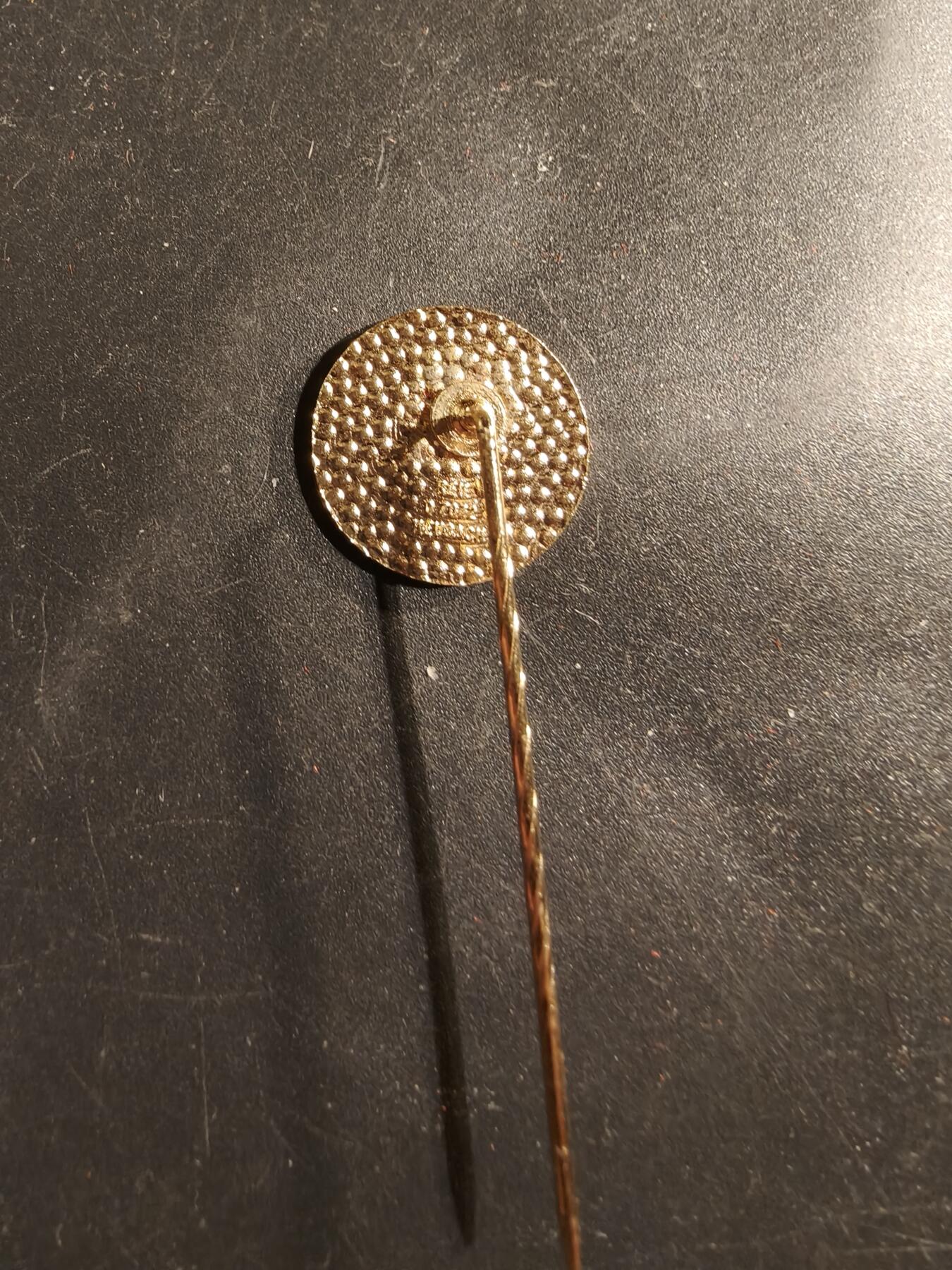 老王徽章第175期 德国无线电协会30年服务针插