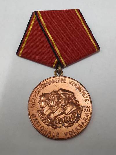 韵星假日拍卖第三十六期 -- Rimey Holidays Auction 36 - 民主德国铜级国家人民军功绩奖章