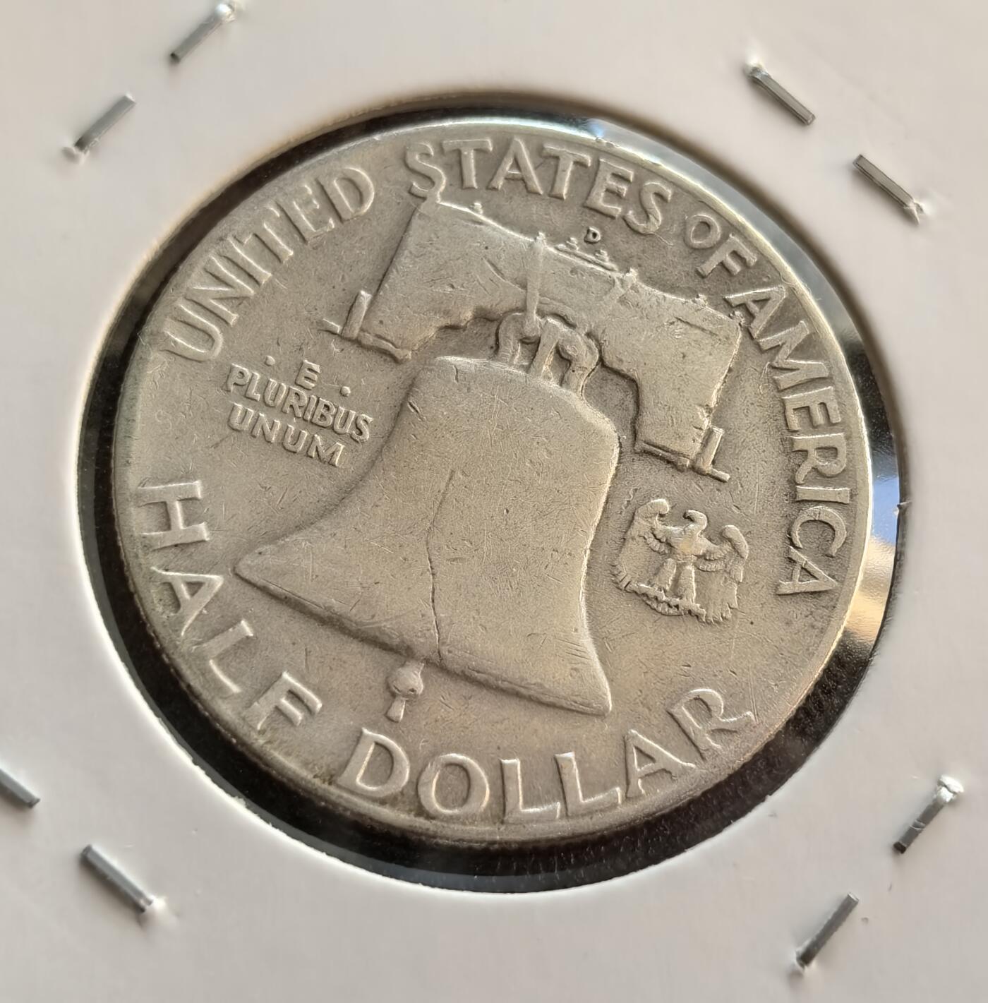 外国优质银币非洲美洲币，周六九点倒数截拍，满百包邮，持续收拍 美国1948 年富兰克林半元银币D版，正面是富兰克林头像配 “自由” 字样，背面是独立钟 + 小鹰饰，带 “合众为一” 格言，版式独特、是经典纪念币，收藏辨识度高。