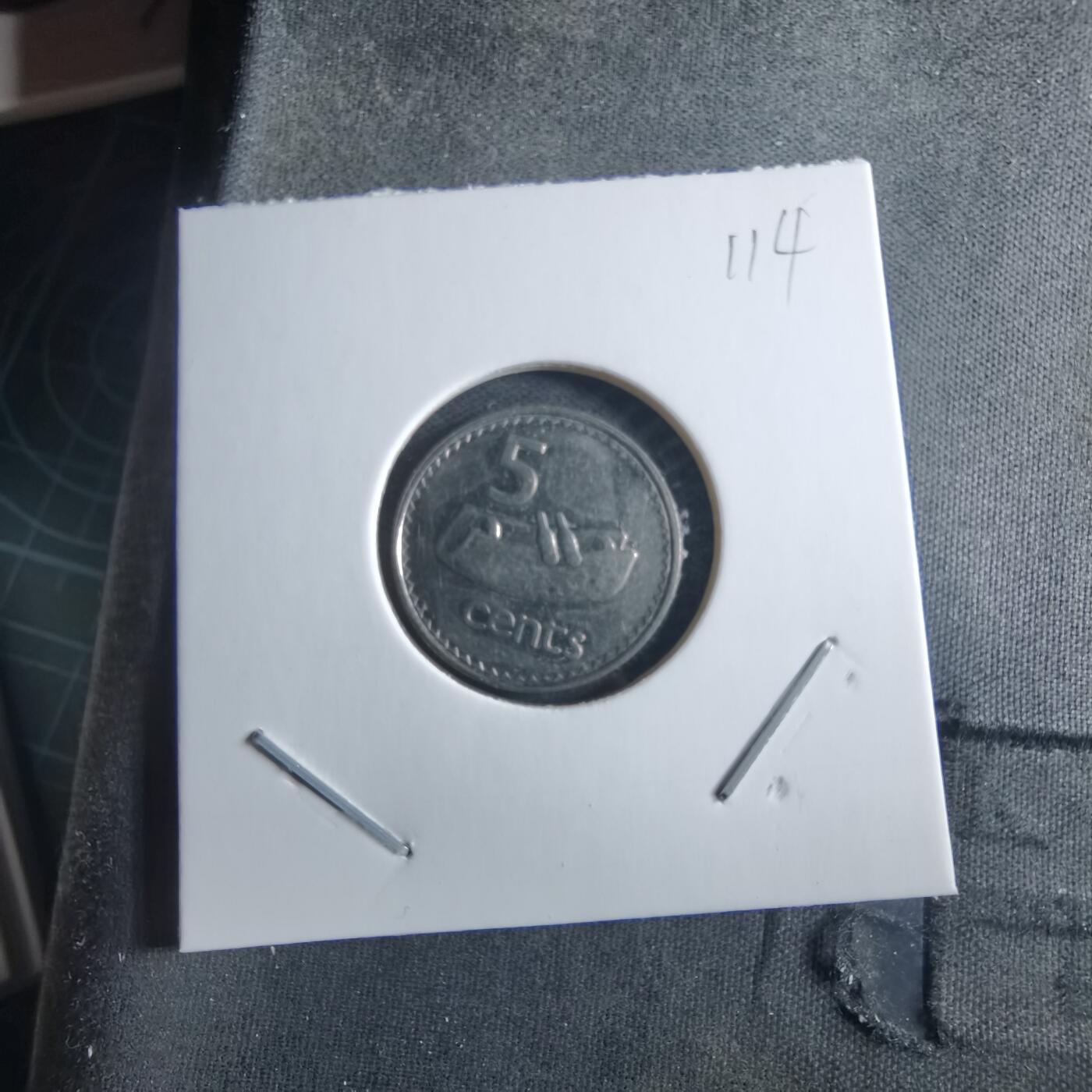 沼泽如烟--第955场 斐济1990年五分