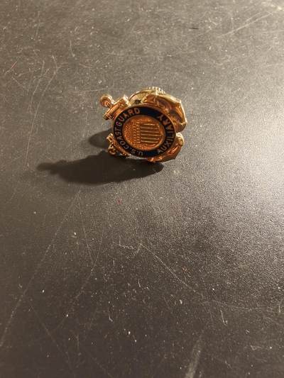 老王徽章第175期 - 美国海岸警备队辅助军团证章