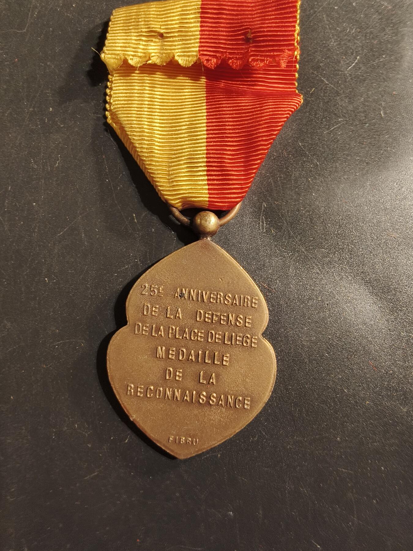 老王徽章第175期 比利时一战列日战役25周年纪念章