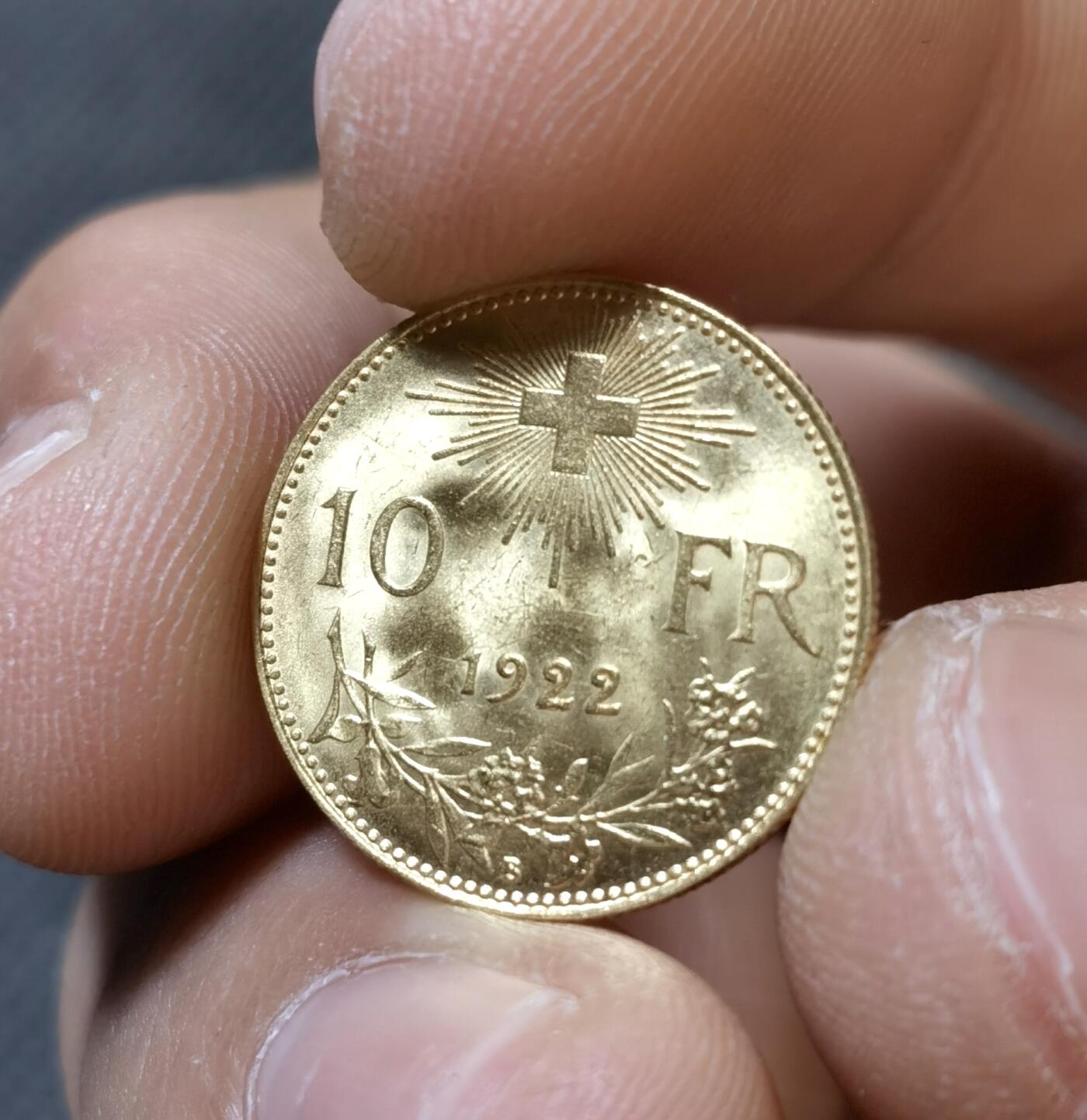 “甄选寰宇 · 臻藏岁华”新年精品场（直播拍卖）-甄臻铺-世界币章拍卖（第47期）送拍享返佣金等优惠多多