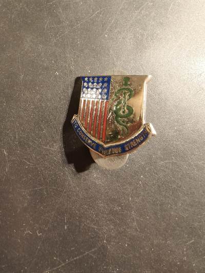 老王徽章第175期 - 美国陆军军医团证章