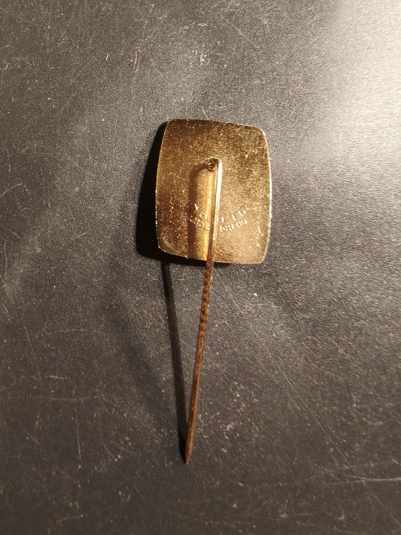 老王徽章第175期 德国基夫霍伊泽老兵协会射击技能针插