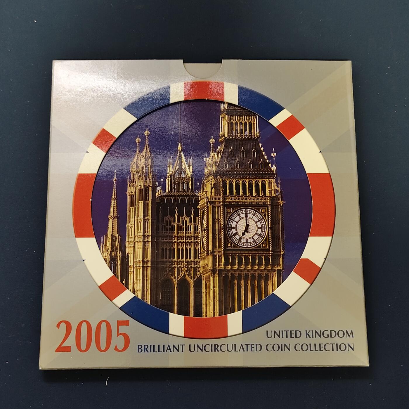 【全场包邮】纯粹捡漏拍492场【封装套币专场】-注意佣金 英国2005年官方封装套币-含2镑火药阴谋+2镑机械时代+1镑梅奈桥+50便士约翰逊词典+流通套币