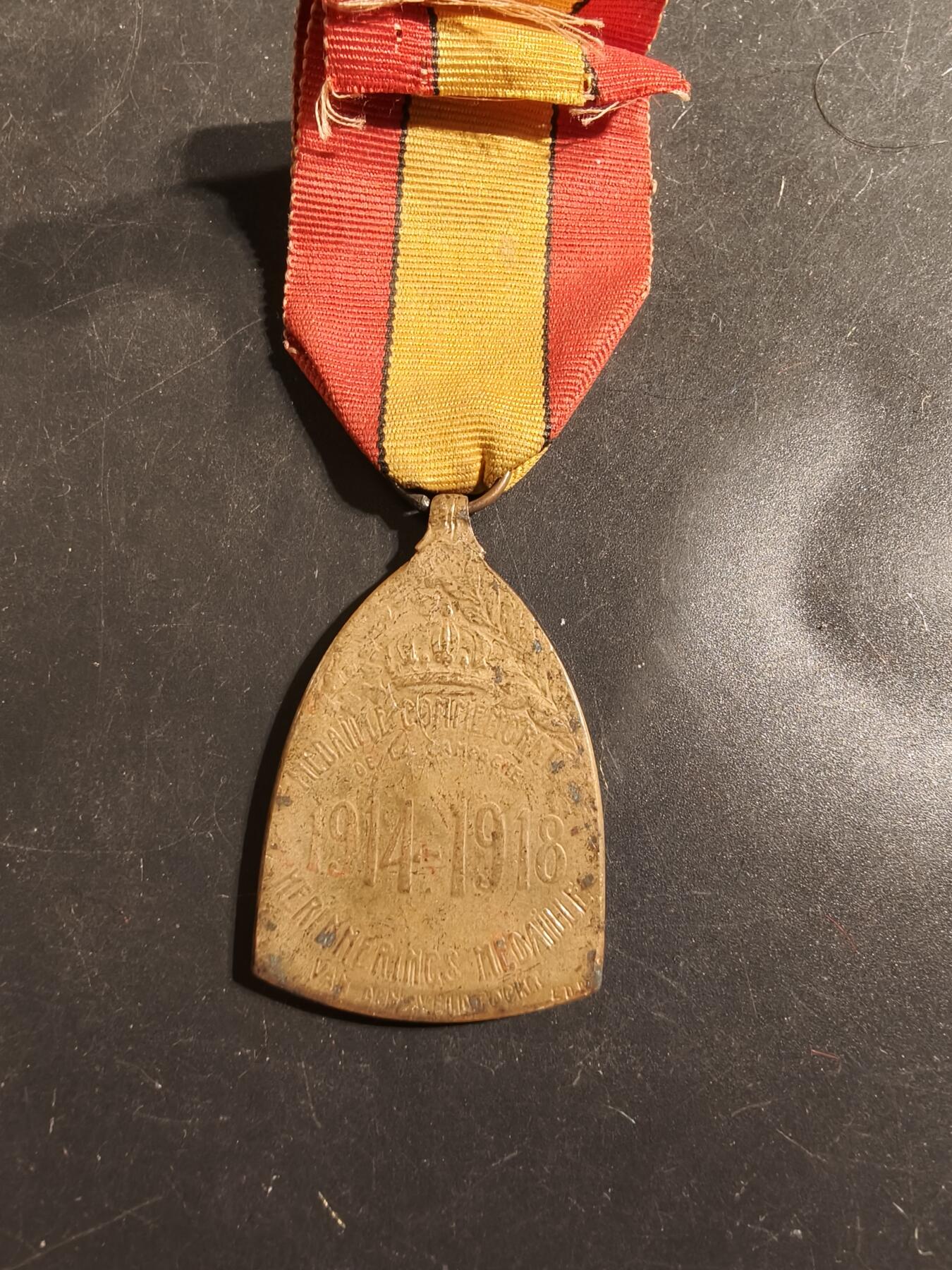 老王徽章第175期 比利时一战纪念章