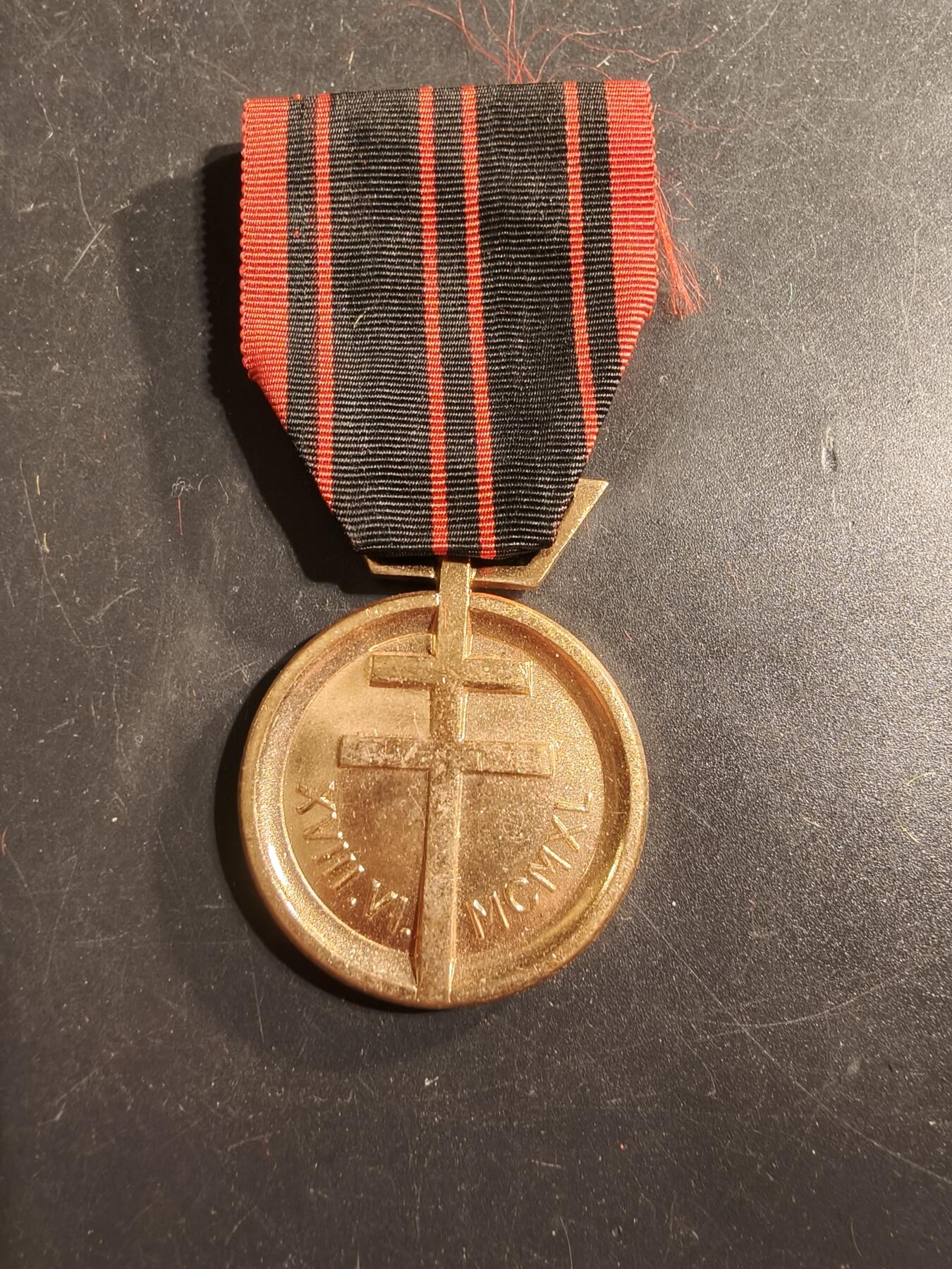 老王徽章第175期