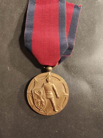 老王徽章第175期 - 比利时电信公司竞赛纪念章