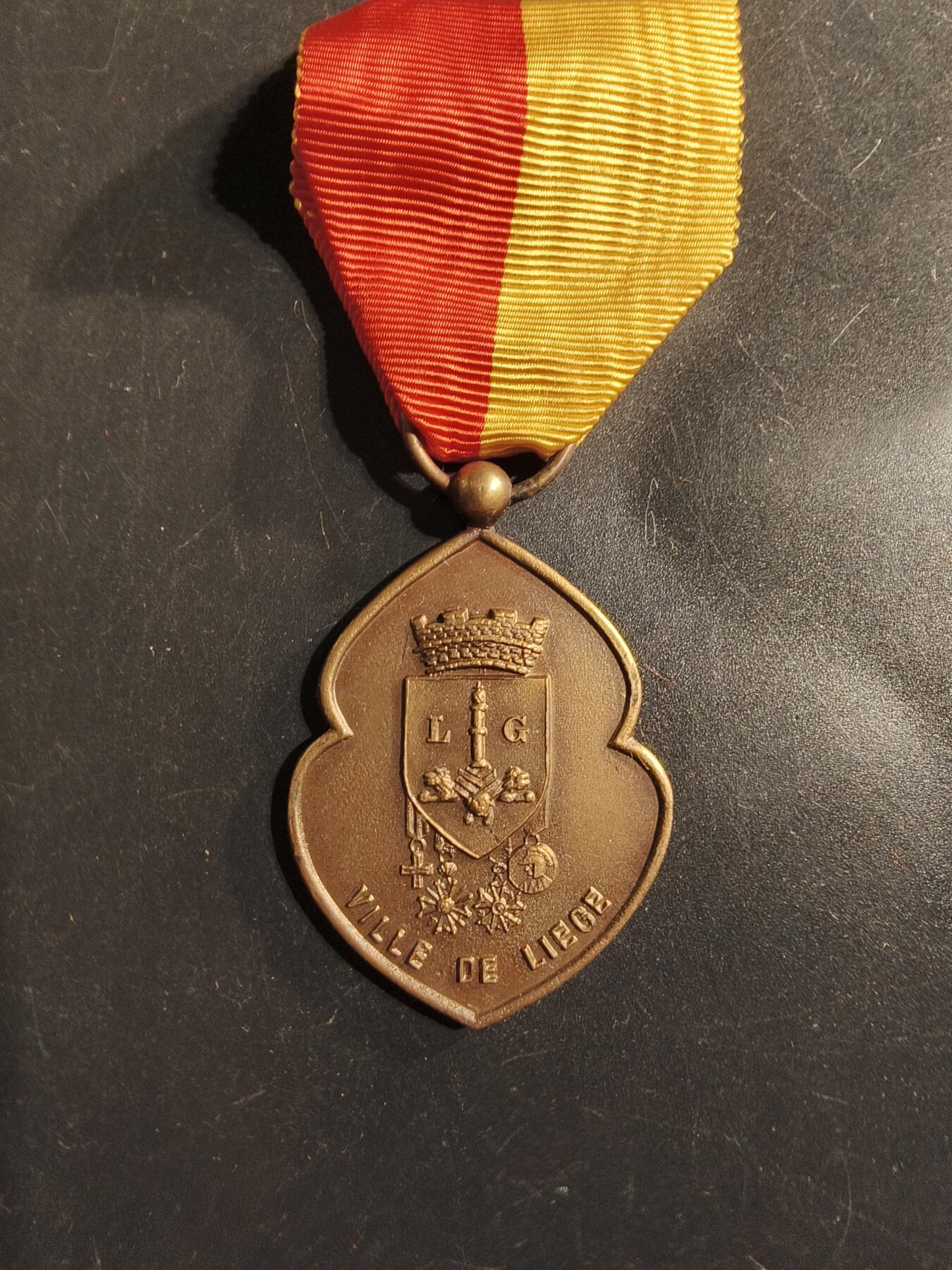 老王徽章第175期 比利时一战列日战役25周年纪念章