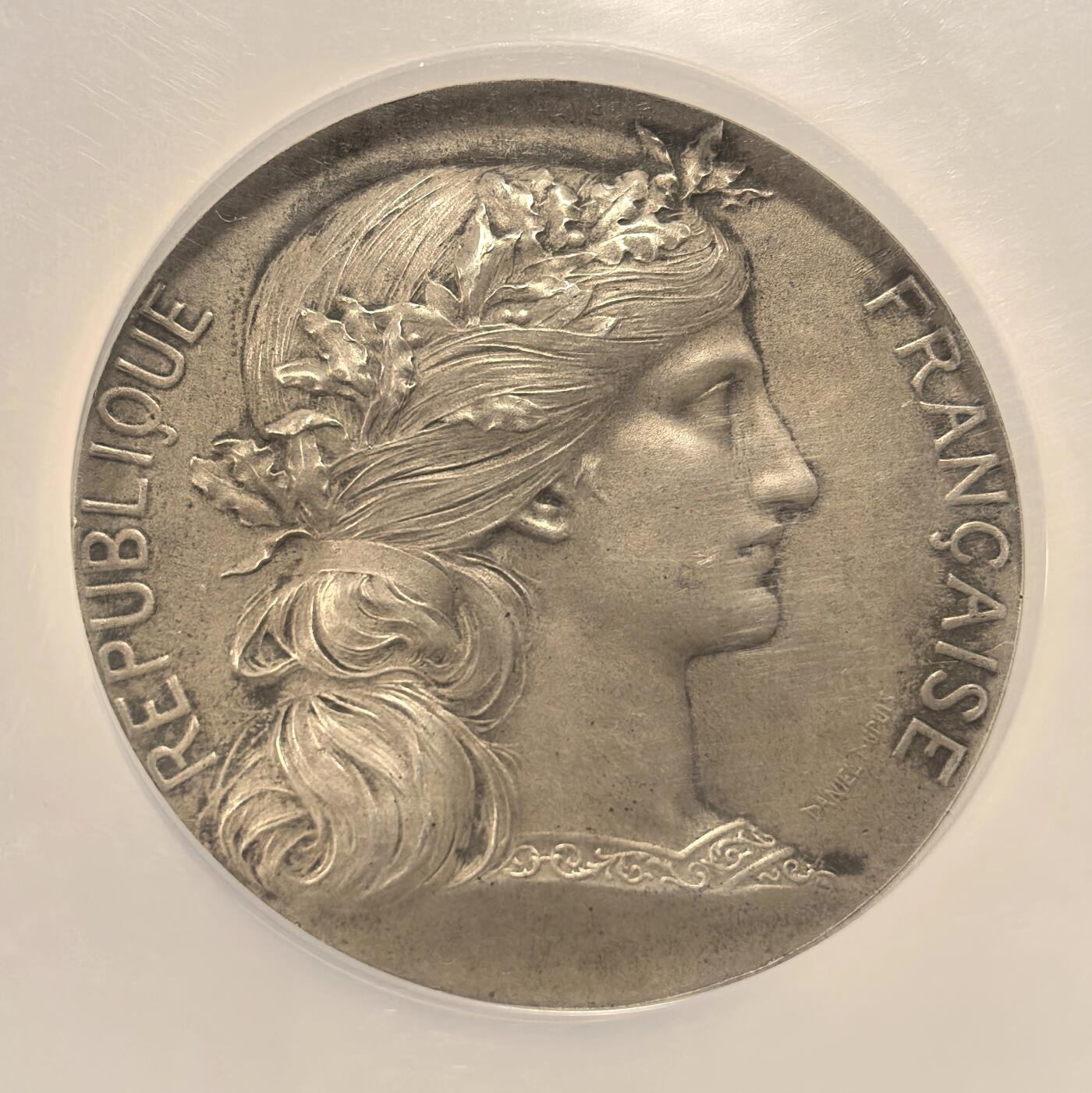 博洋堂世界钱币拍卖第156期（全场包邮） NGC MS64 法国海军学院教育巨大银章一枚。50mm巨大款，超高分品相极其不易！